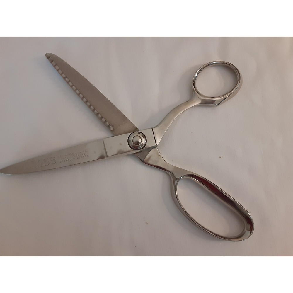 VINTAGE 1940's WISS PINKING SHEARS SCISSORS  MODEL C -  Original Box Full Nickel
